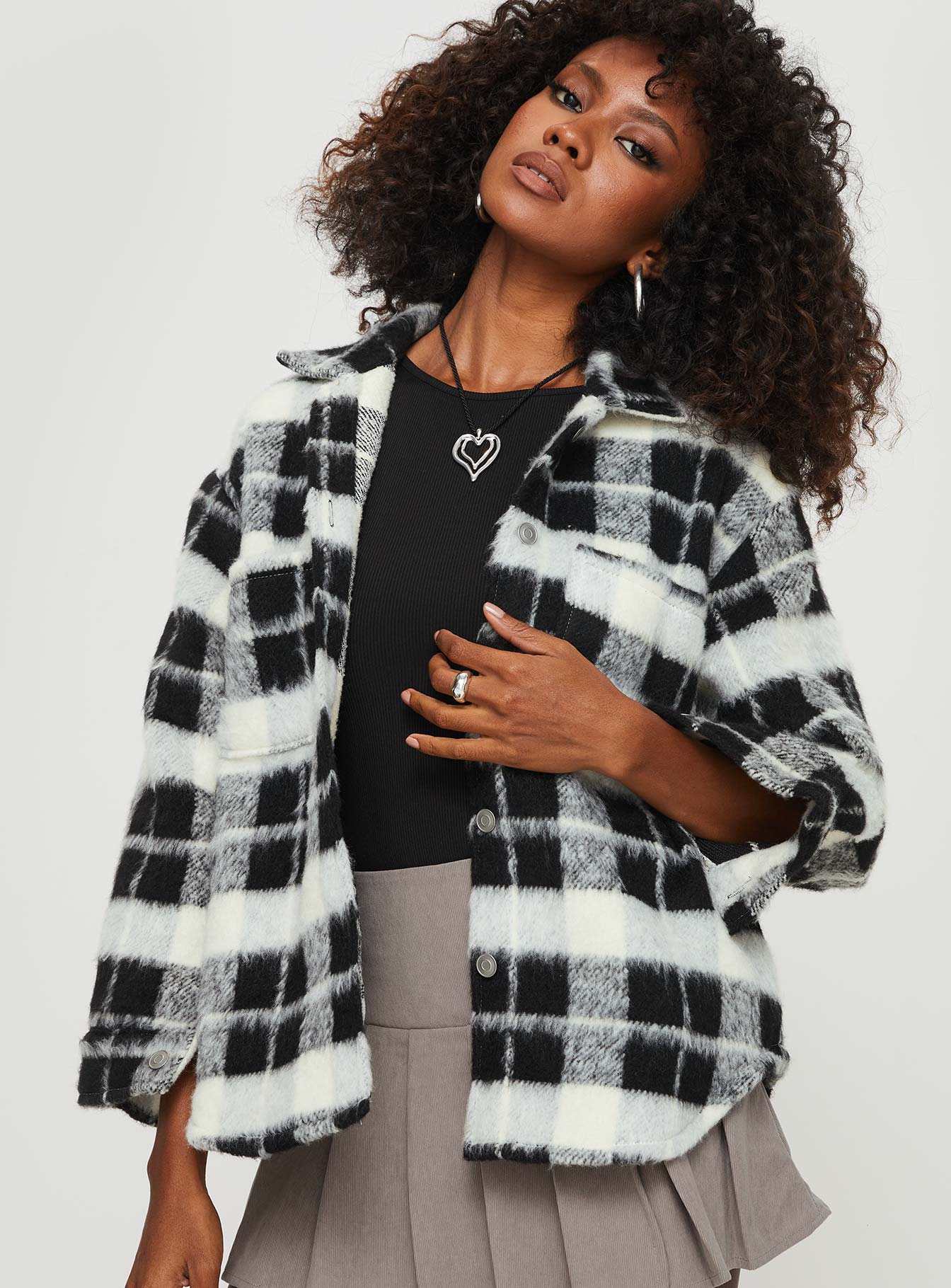 Milane plaid shacket black / white