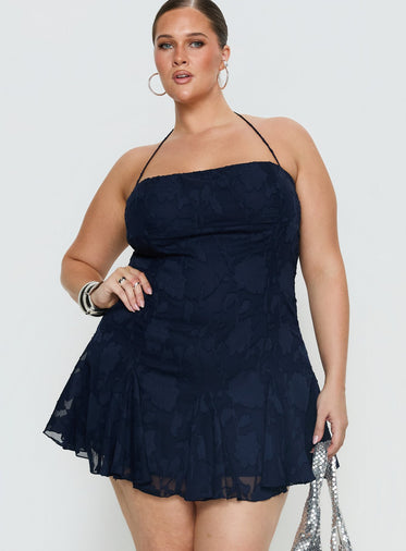 Curve Birthday Dresses Curve Birthday Dresses
