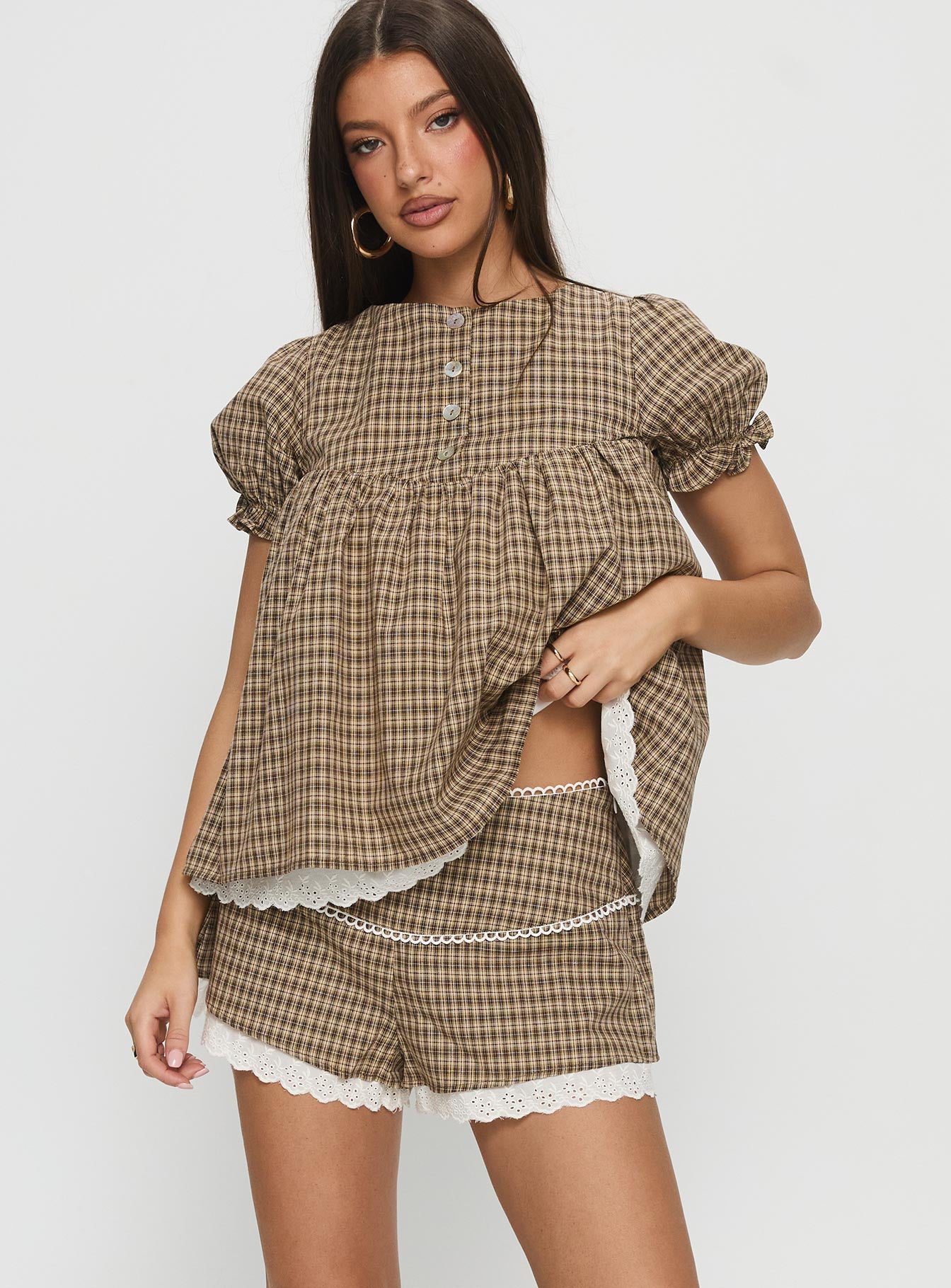 Chandelier Mini Lace Trim Shorts Brown Check | Princess Polly