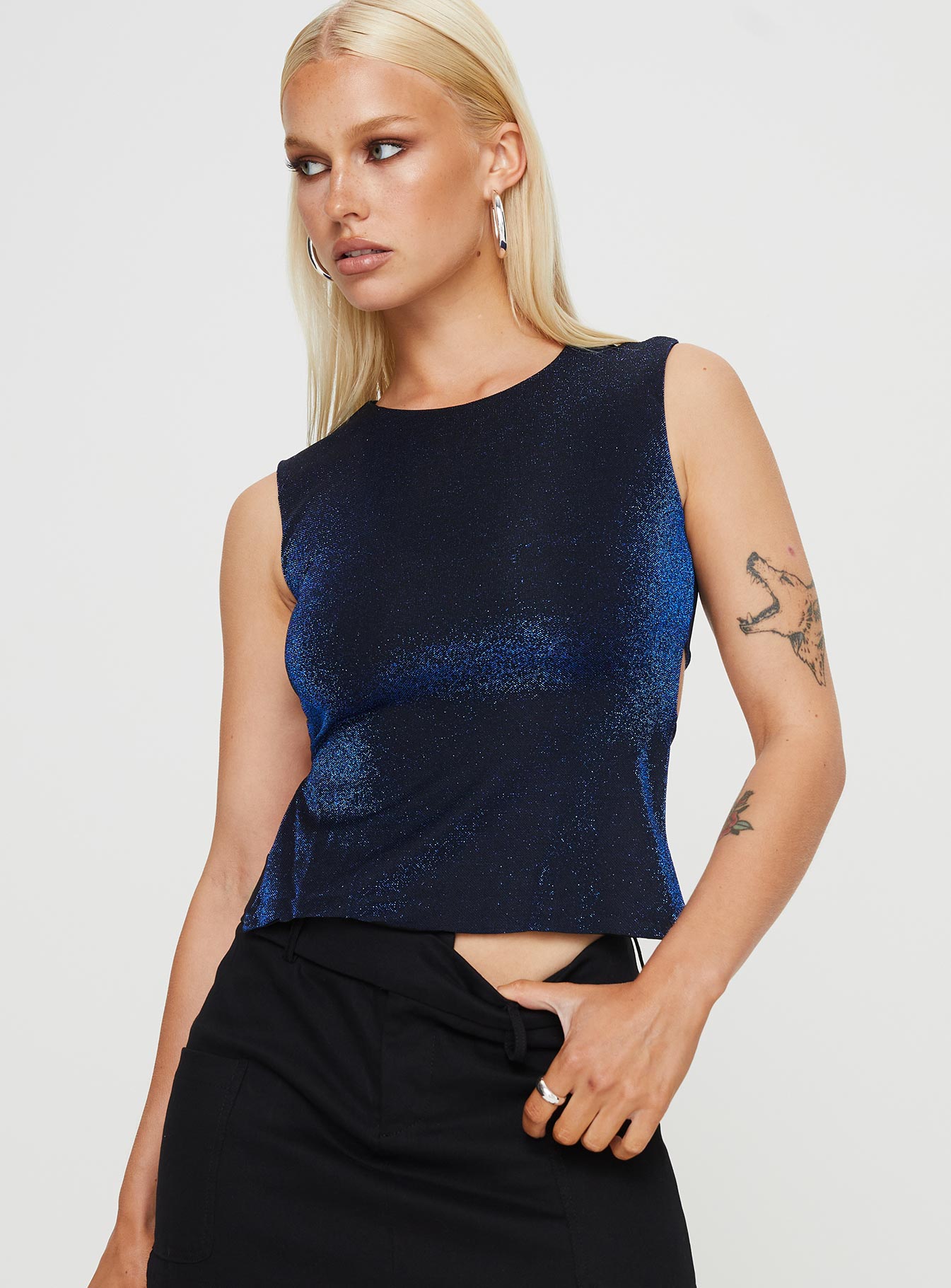 Uzo top navy