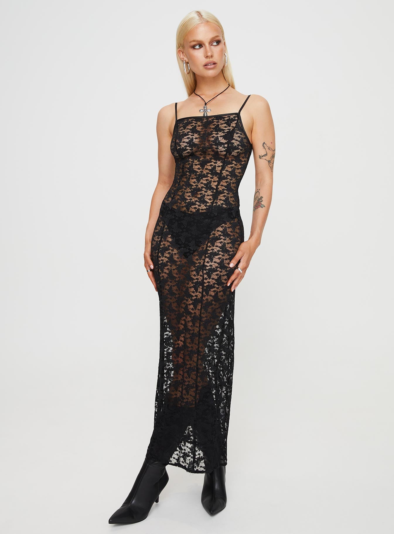 Countess maxi dress black