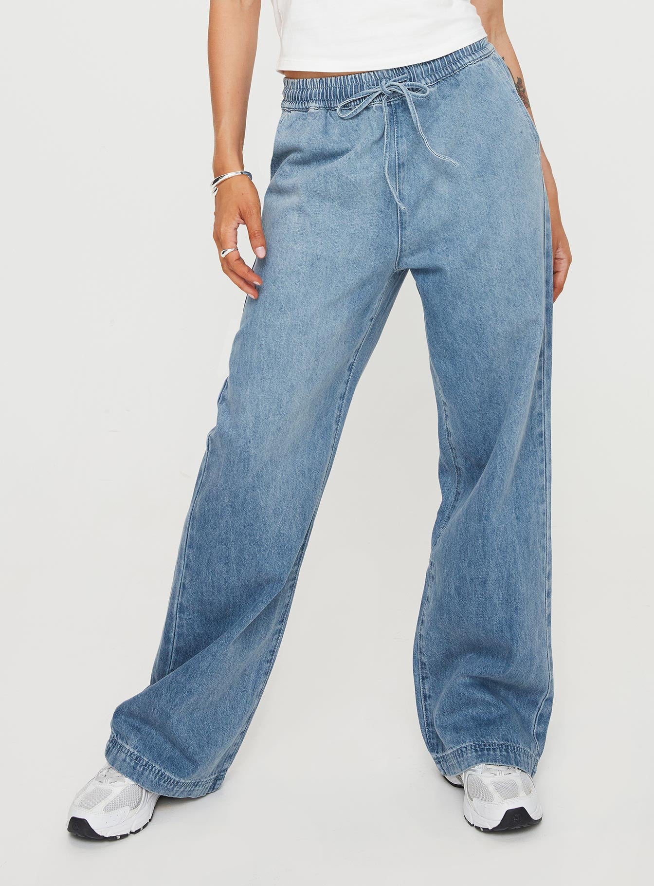 Maves denim drawstring pants mid wash