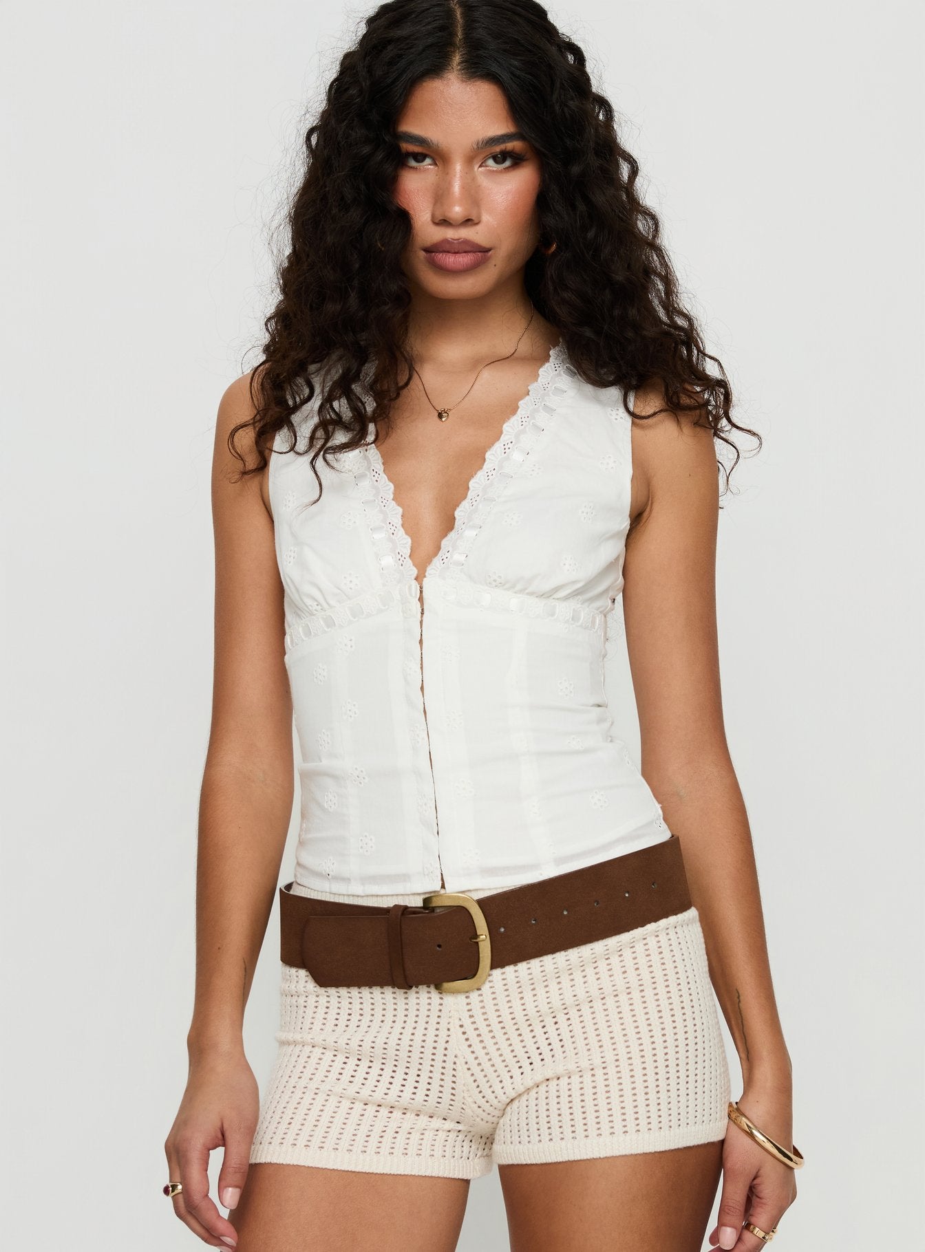Speechless Sleeveless Lace Trim Top White | Princess Polly