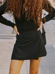 Kinzlee Mini Skirt Black Tall