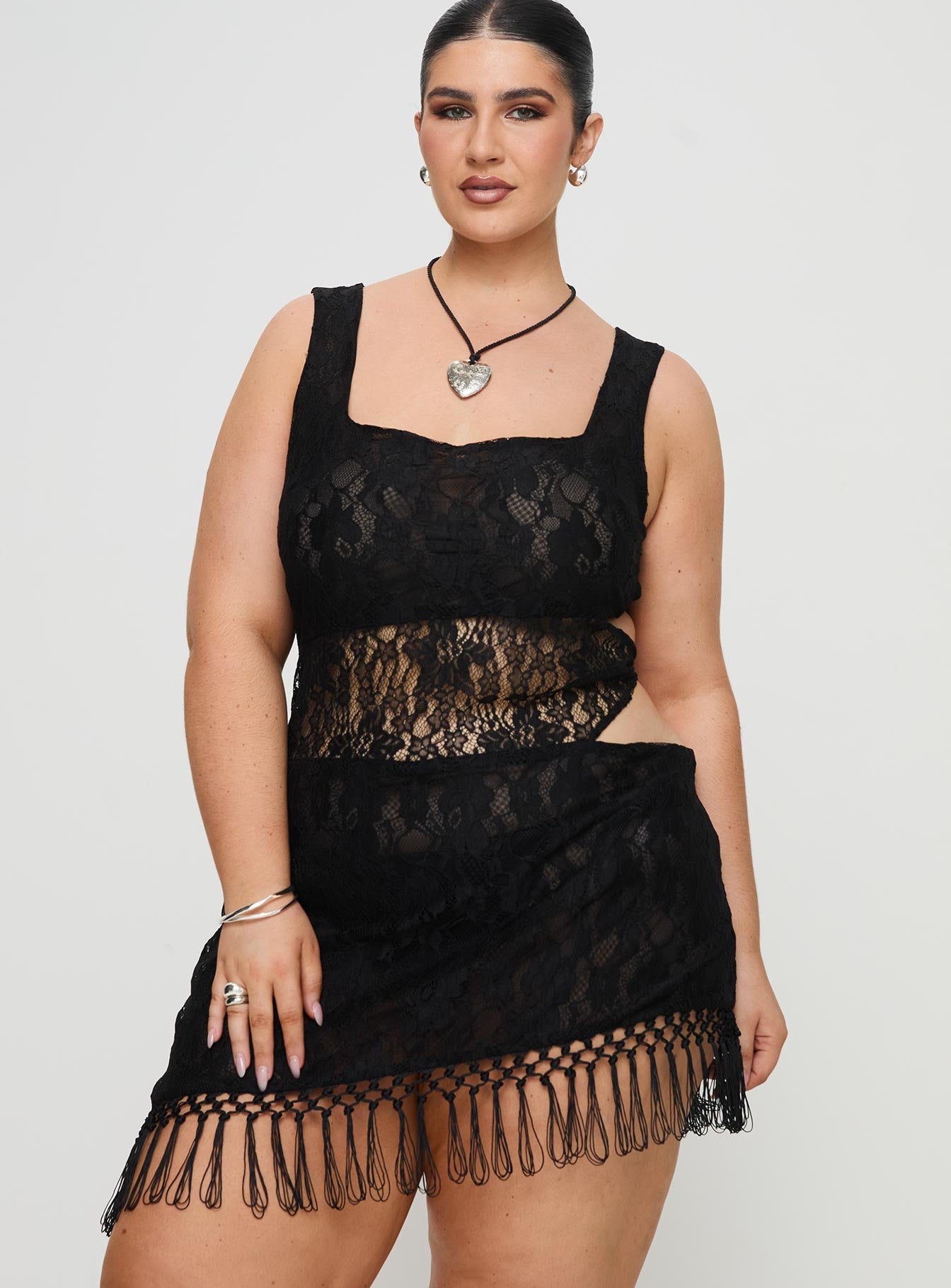 Dakarie lace mini dress black curve