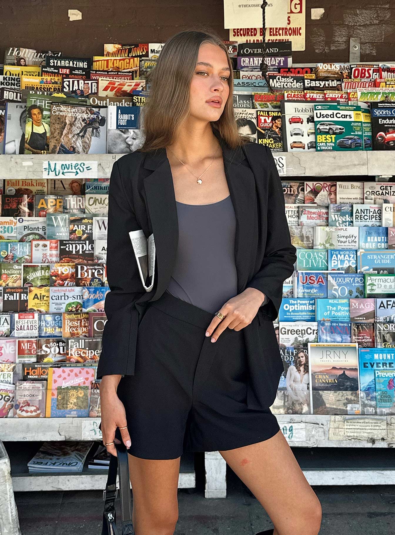 Sazan Shorts Black Princess Polly high-rise 