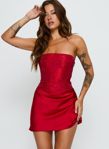 Red Strapless Dresses Red Strapless Dresses