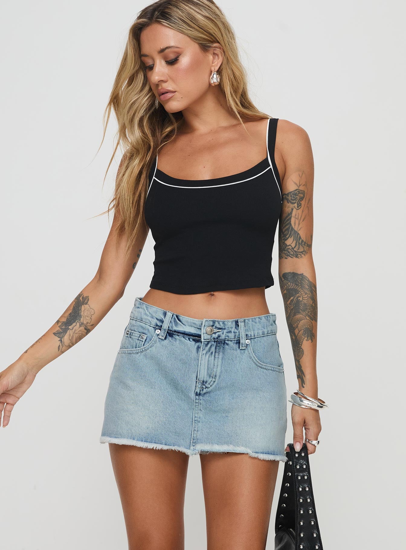 Mitzo mid rise denim skort light wash