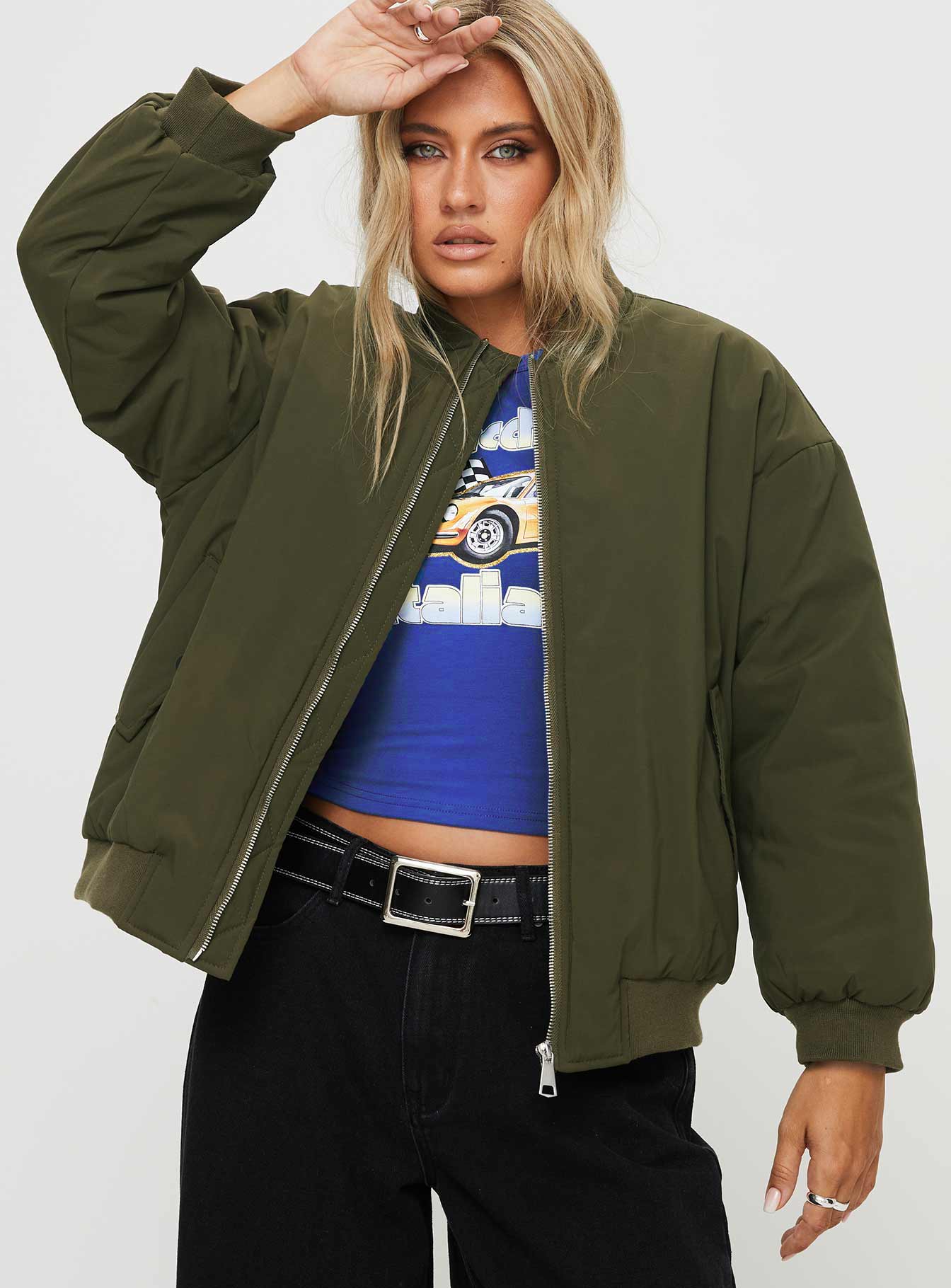 Formations bomber jacket olive