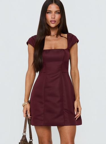 Wine Red Dresses