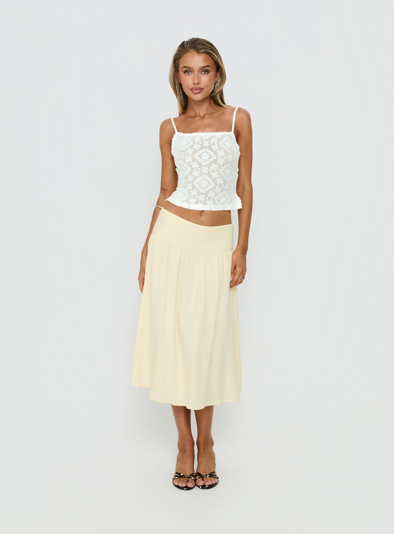  front view of model wearing Princess Polly Heart Of Gold Linen Blend Midi Skirt Lemon Midi Skirts 