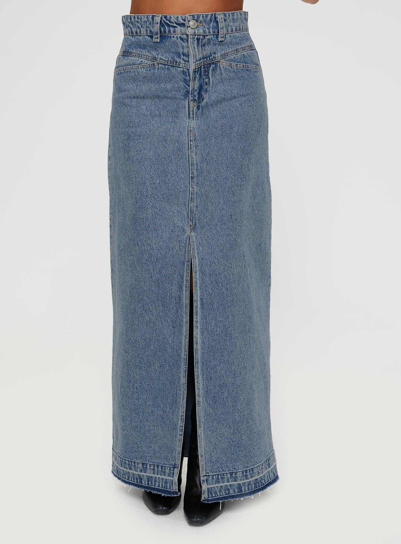 Deneuve denim maxi skirt mid wash