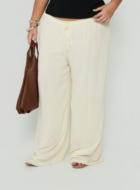 Finesse Pants Yellow Curve