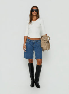 Francies Ultra Low Rise Jort Mid Blue Wash