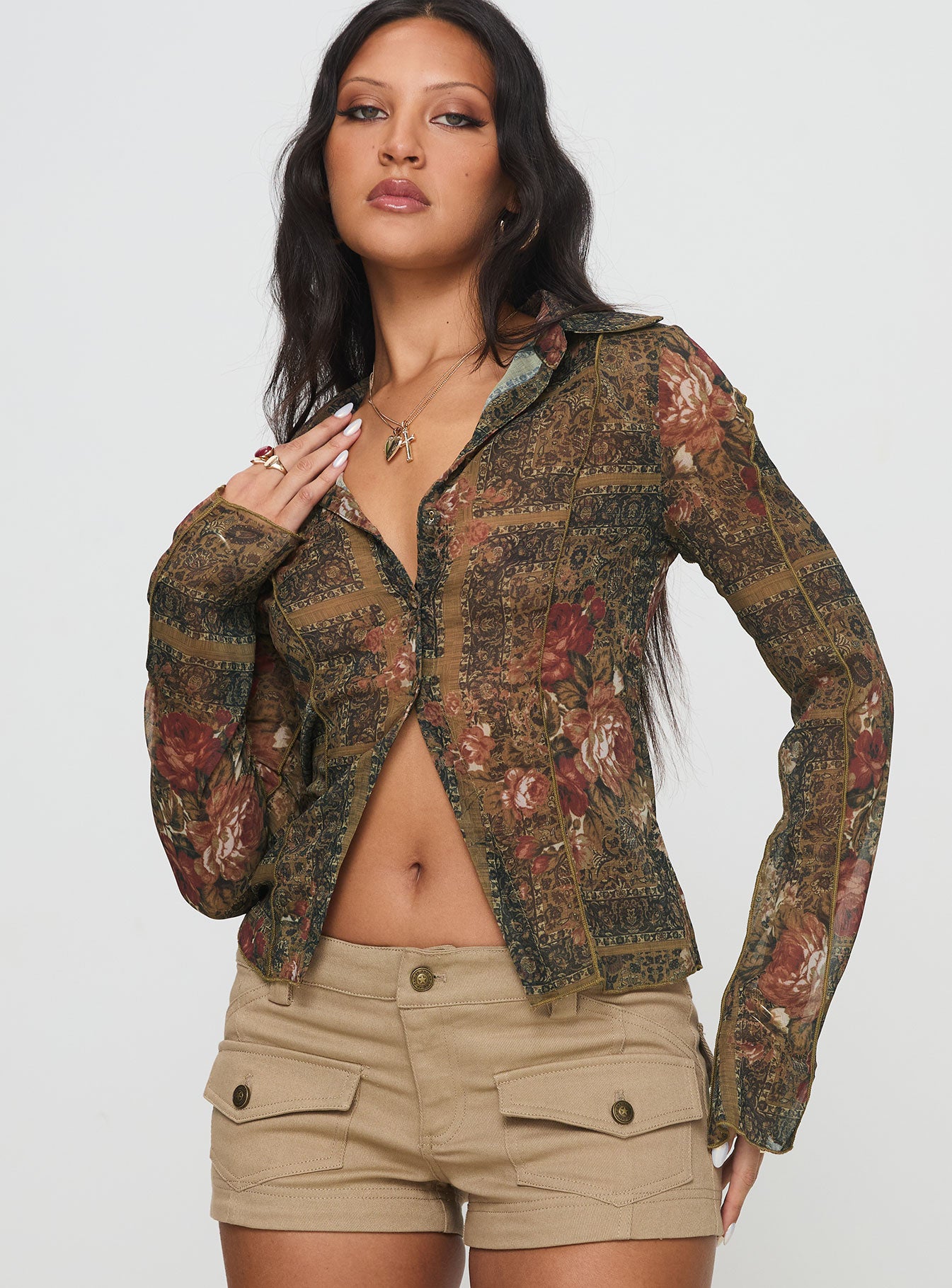 front view of model wearing Princess Polly Luelue Long Sleeve Shirt Multi Full Sleeves V-Neck 