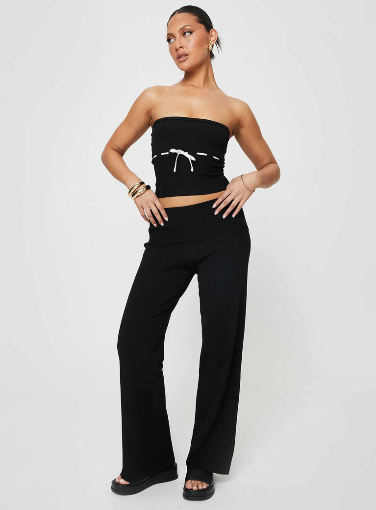 Matching set, ribbed knit material Strapless top, tie detail Low-rise pants, straight leg