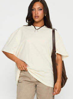 front view of model wearing Princess Polly What's In My Bag Graphic Top Cream / Multi Half Sleeves Crew Neck 