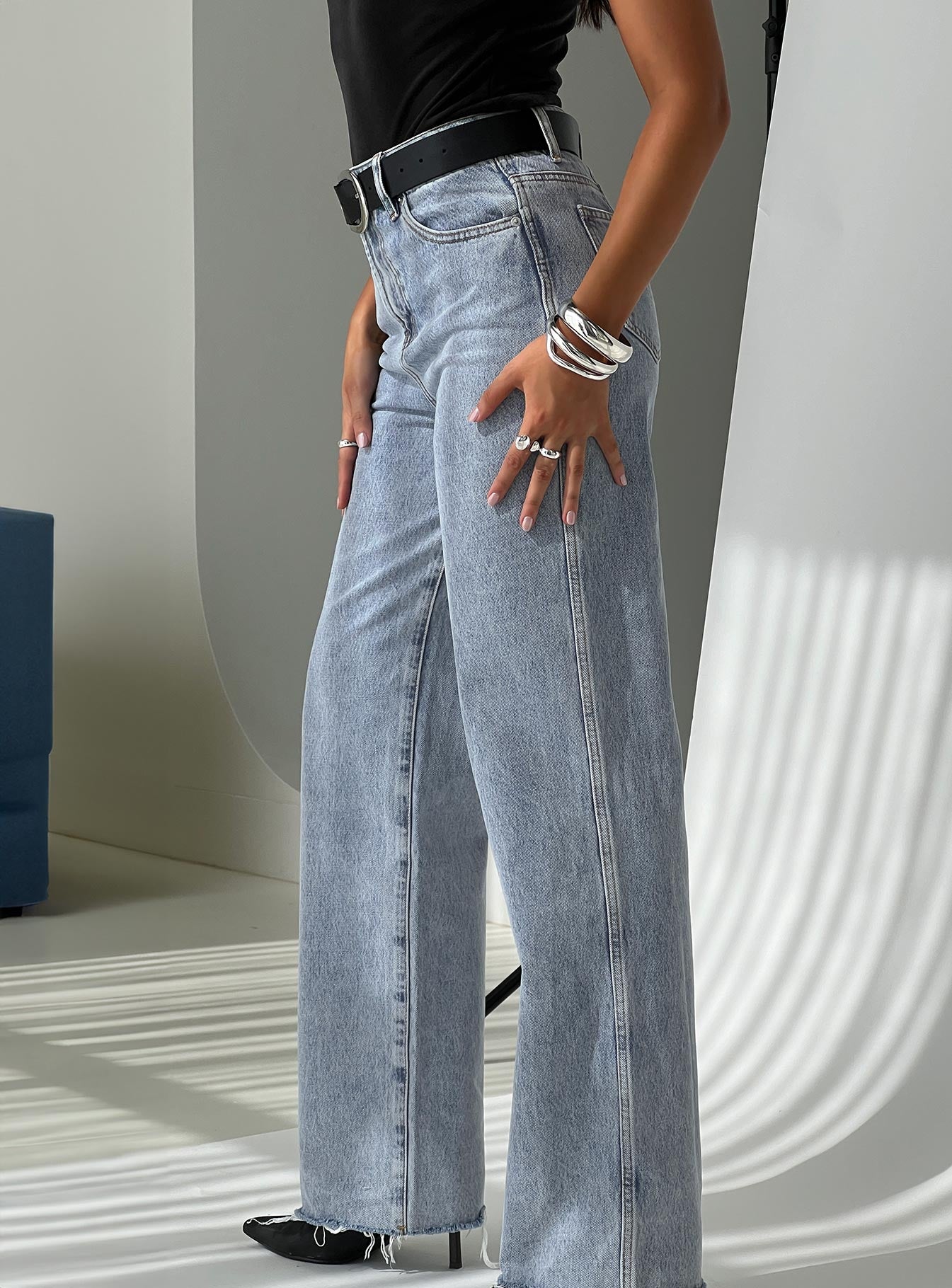 Karlina High Rise Straight Leg Jean Light Wash | Princess Polly