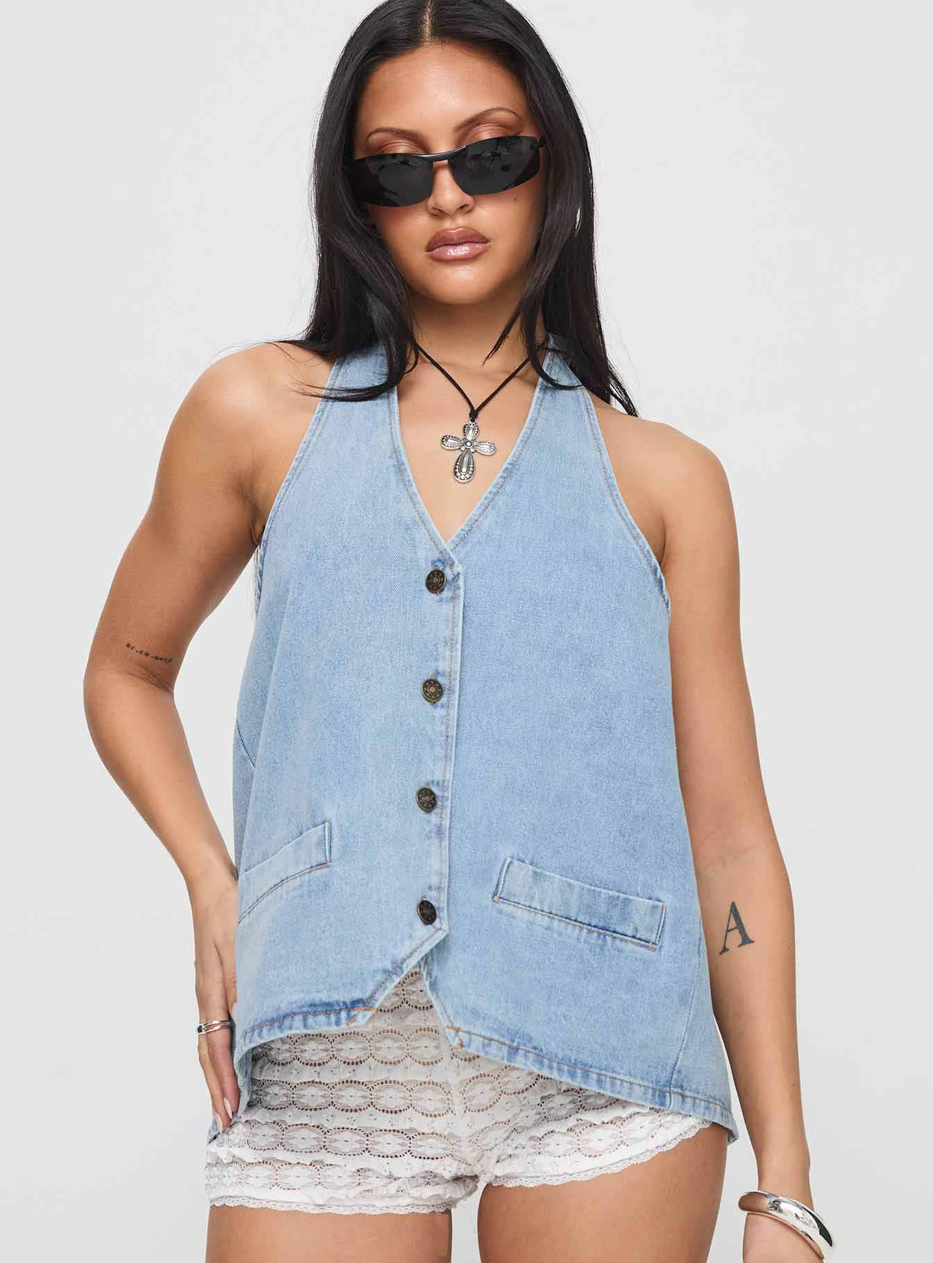 front view of model wearing Princess Polly Hills Halter Washed Blue Sleeveless V-Neck 