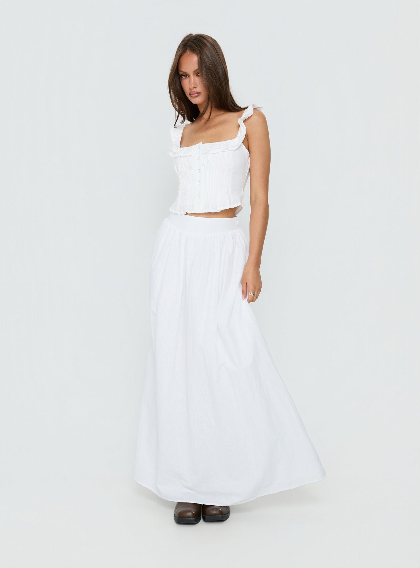公式サイト購入★正規品★bibiyCOLENNE TOPWHITEフリルトップス TOPS｜Bibiy.