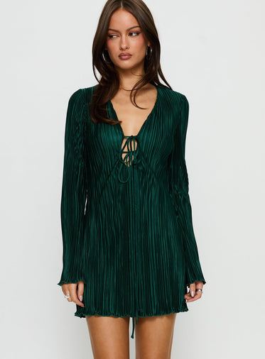 Emerald Green Dresses Emerald Green Dresses