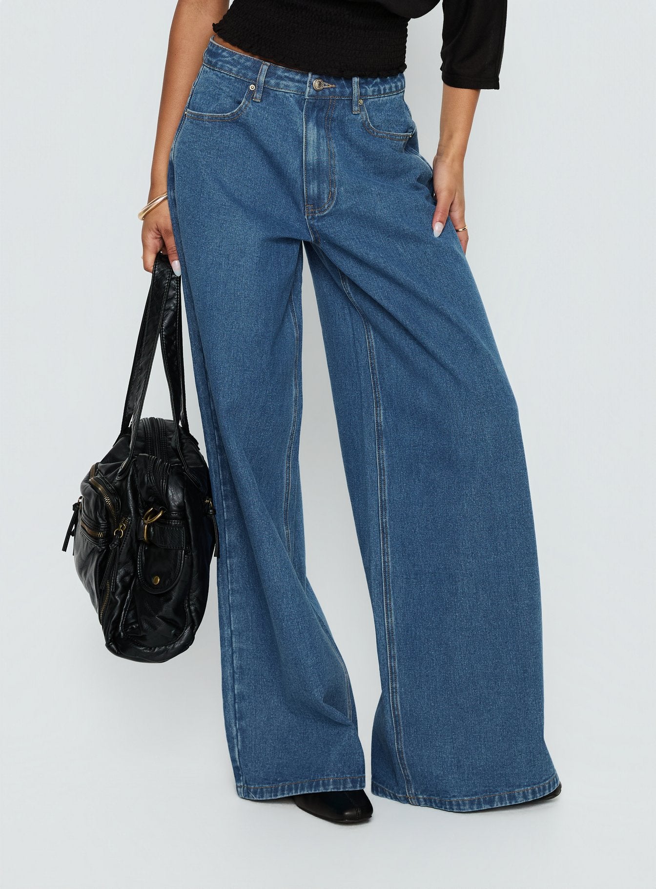 Naylor Mid Rise Wide Leg Jeans Mid Blue Wash