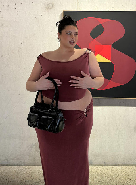 front view of model wearing Princess Polly Rios One Shoulder Top Mauve Curve Sleeveless Asymmetric Neckline 