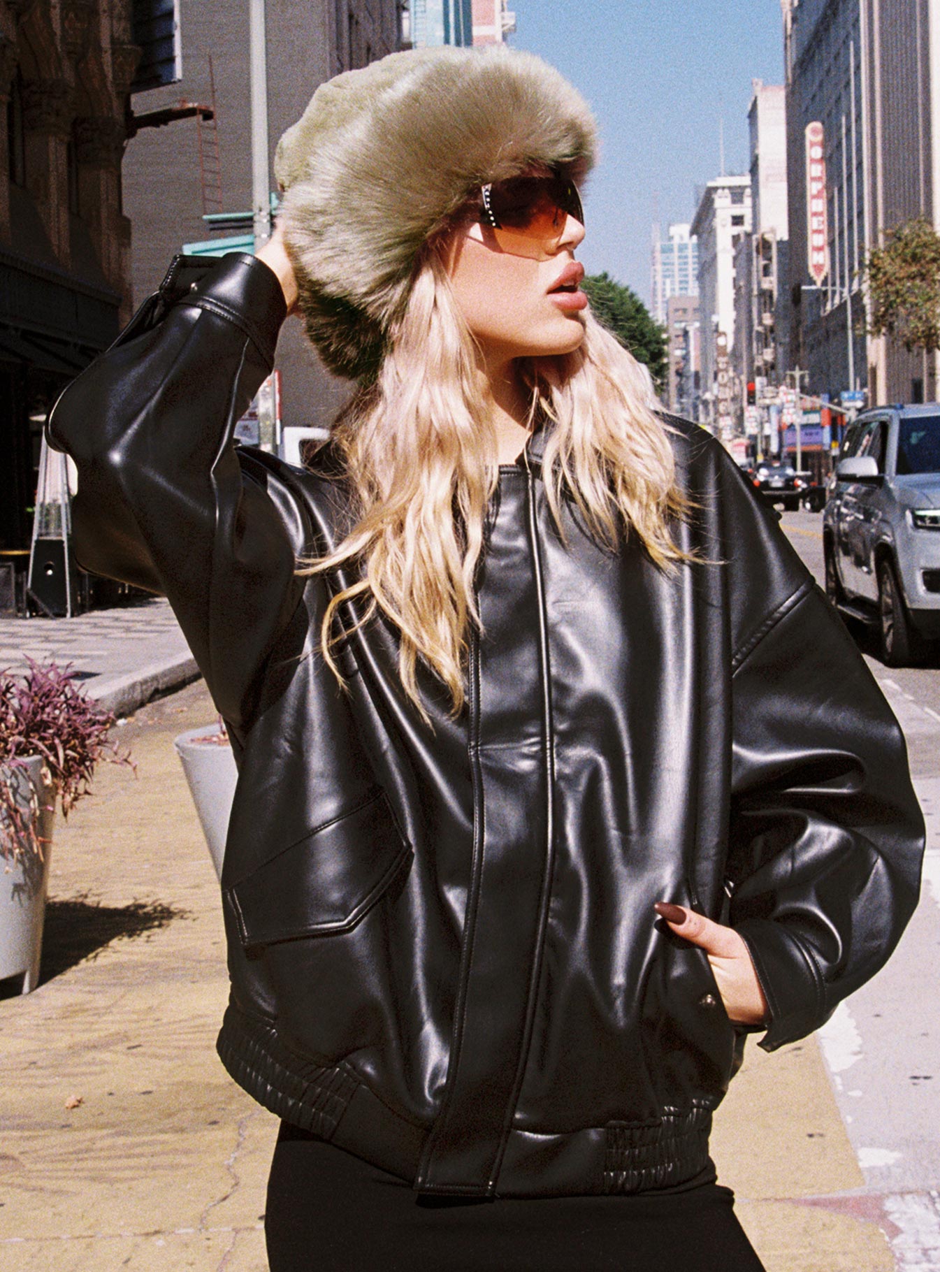 Styling Staples: Bomber Jacket + Leather Jacket - Simply by Simone