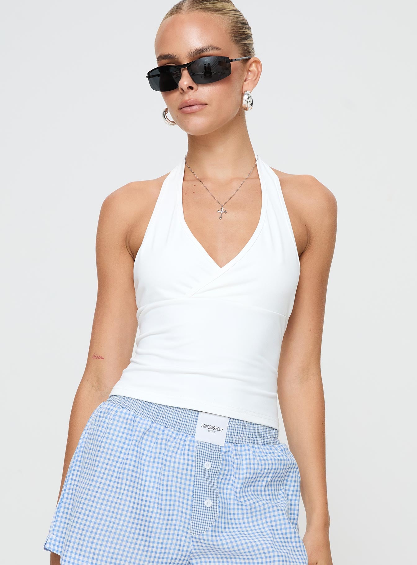 Stand by halter top white