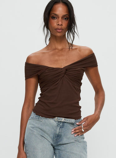 Suspiria Twist Off Shoulder Top Chocolate