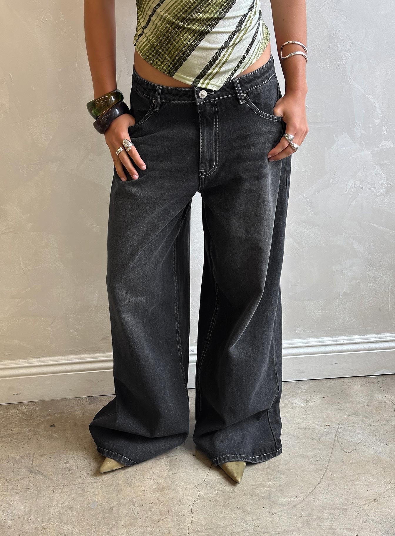 Naylor Wide Leg Jeans Grey Wash Petite