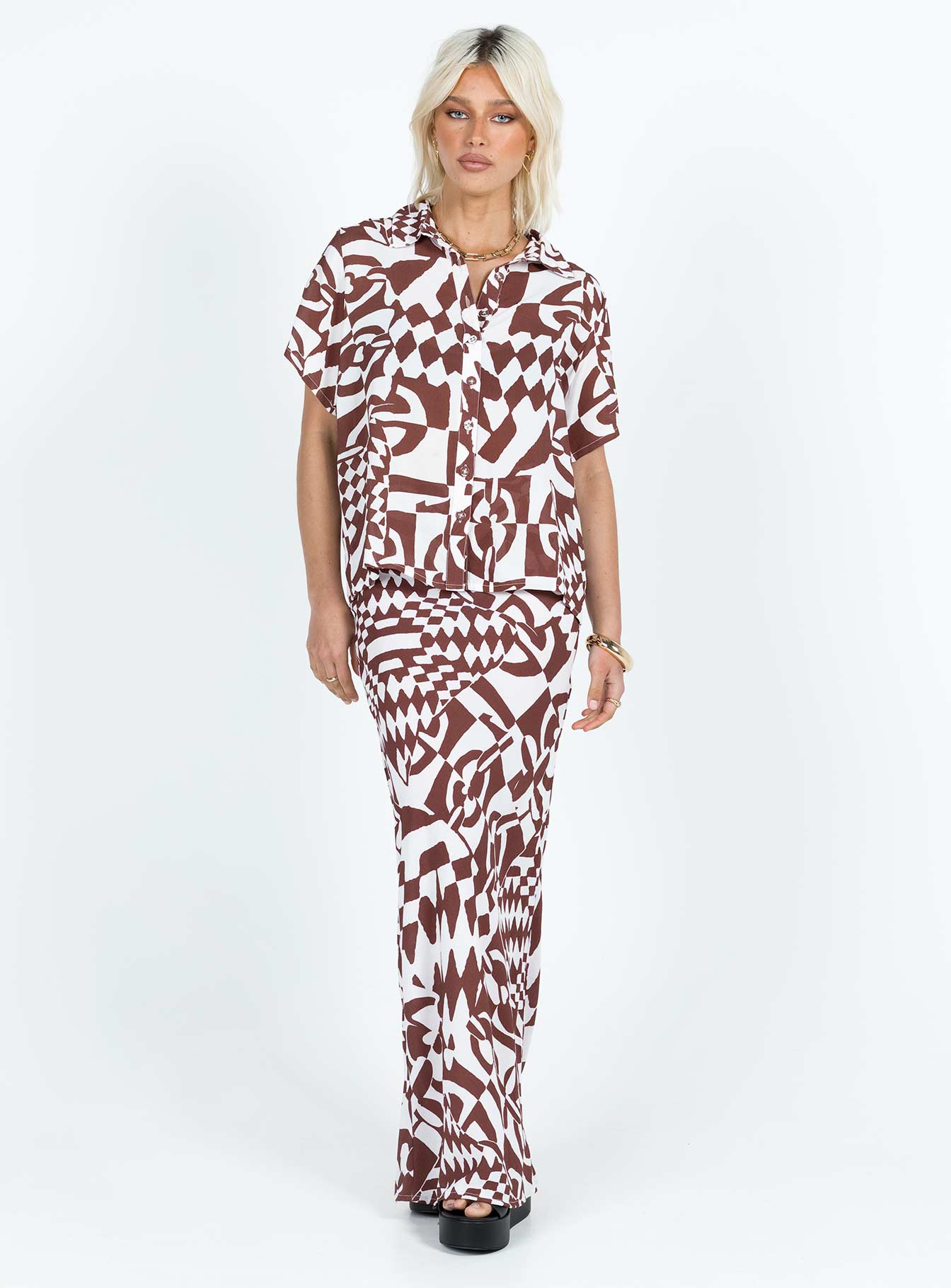 Matching checker print set, relaxed fit Button-up shirt, classic collar, button fastening at front, single chest pocket, drop shoulder