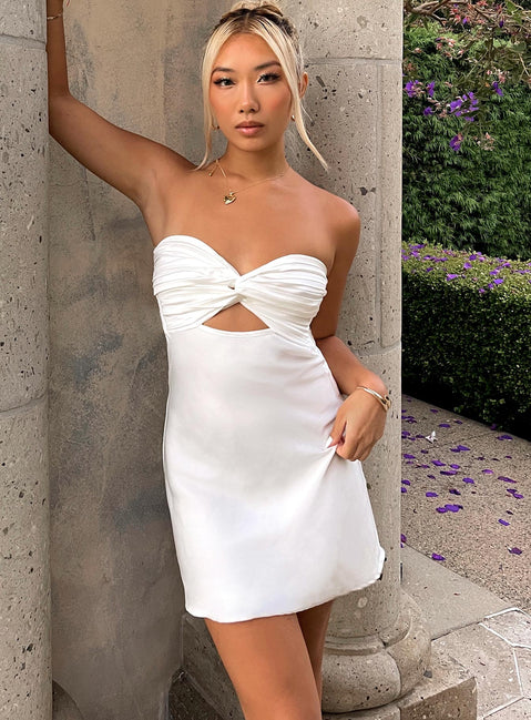 Princess Polly Women's Shellie Strapless Minidress - White - Mini Dresses Princess Polly Women's Shellie Strapless Minidress - White - Mini Dresses