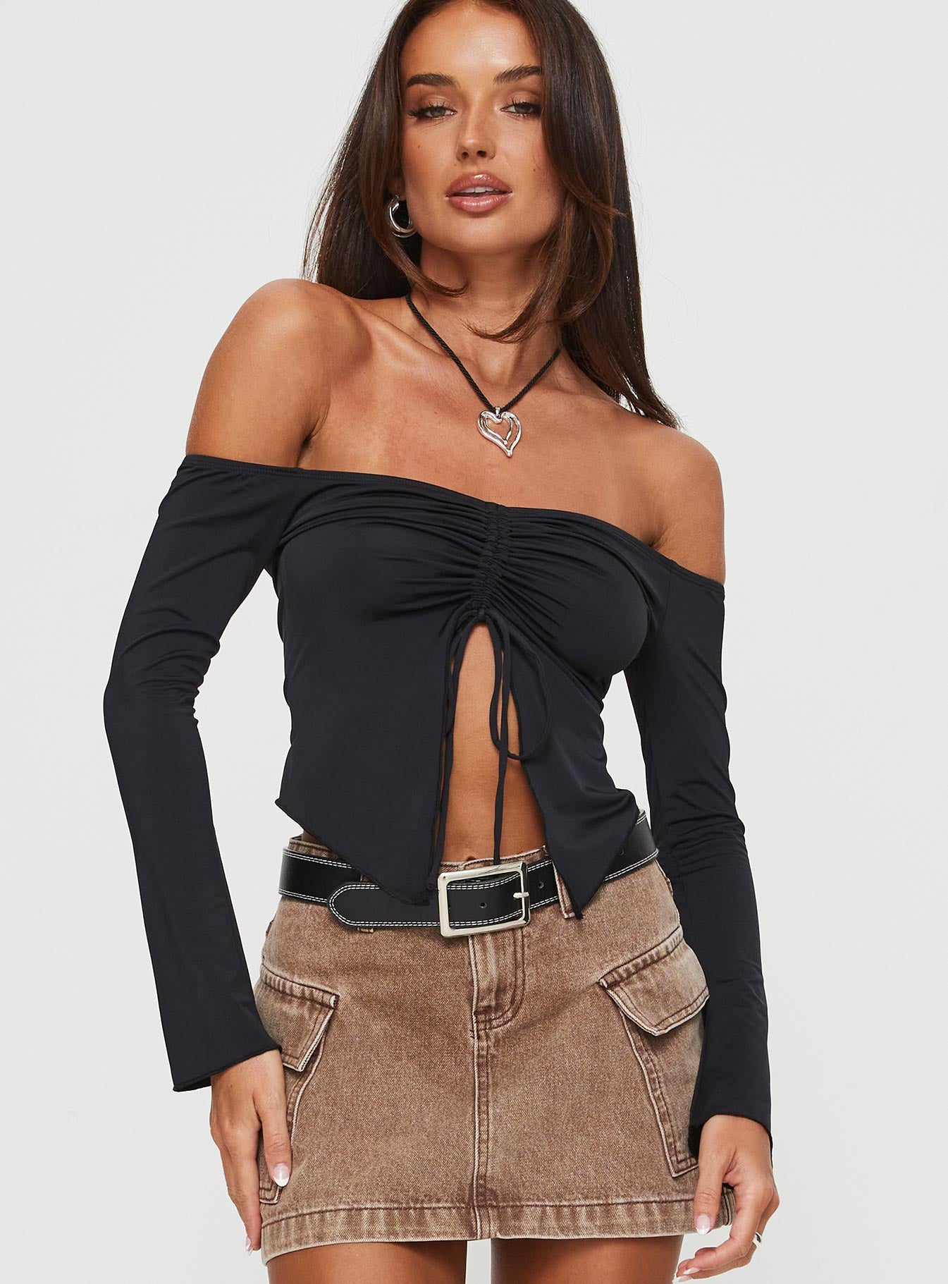 Carradine off the shoulder top black