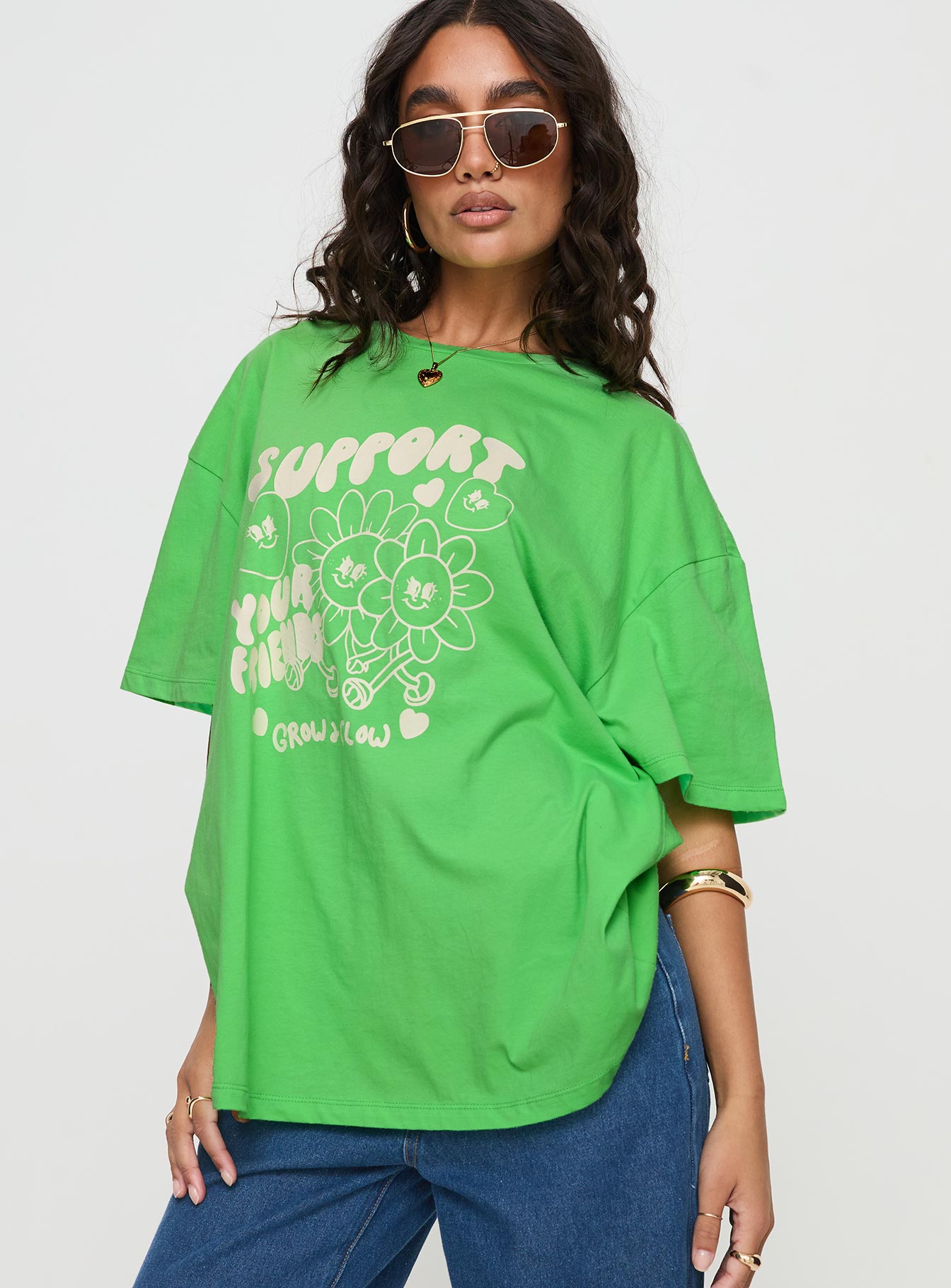 Thread together support your friends oversized tee green