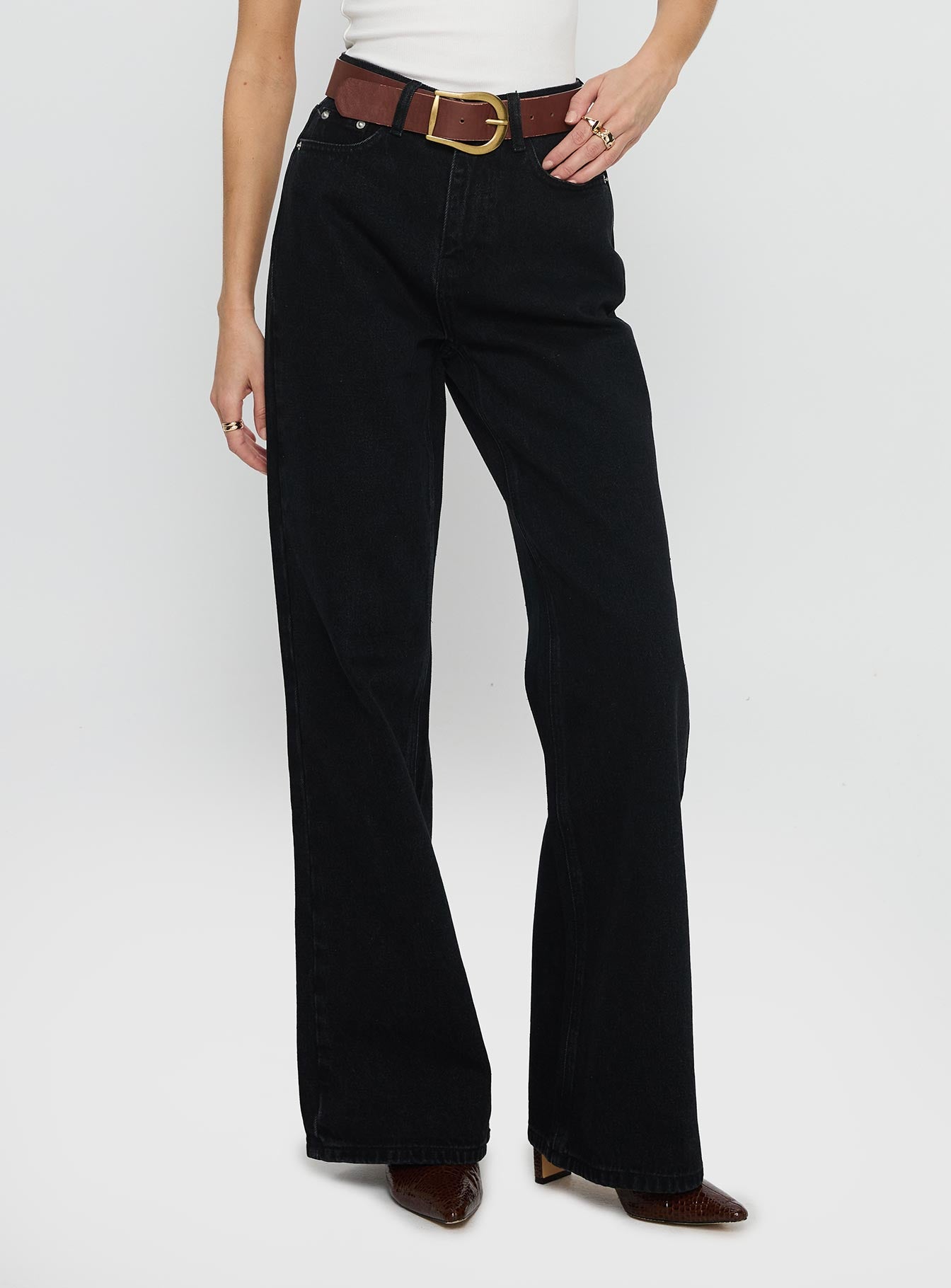 Maple Mid Rise Flare Washed Black