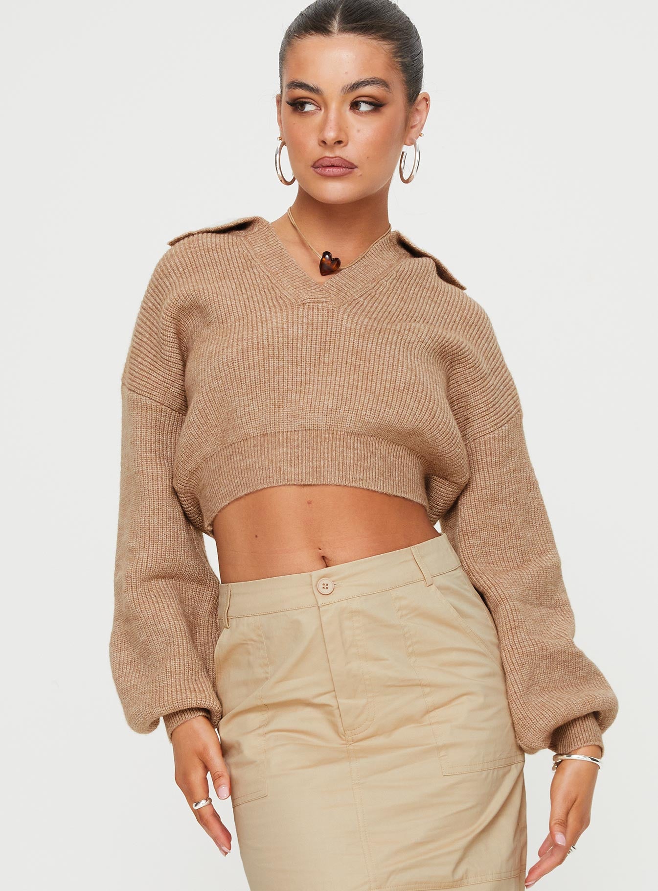 Hartlen collared sweater beige