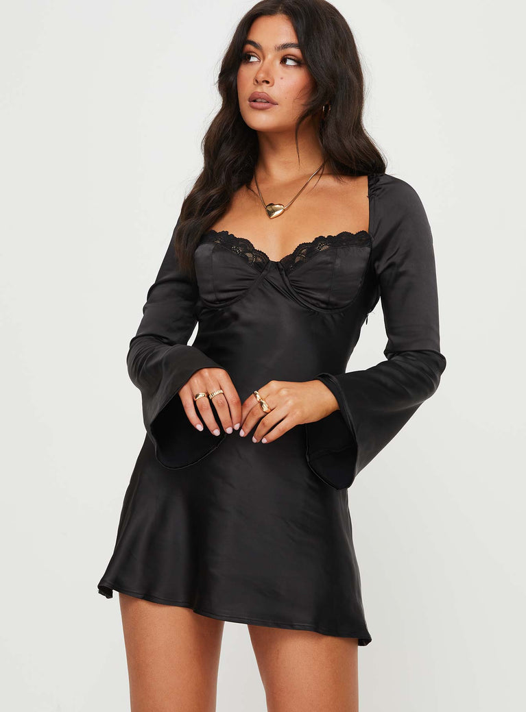 Front view of model wearing  front Princess Polly Sweetheart Neckline  Moniz Long Sleeve Mini Dress Black