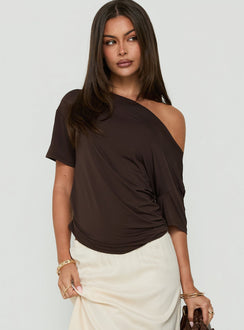 Wildlands Off Shoulder Tee Chocolate