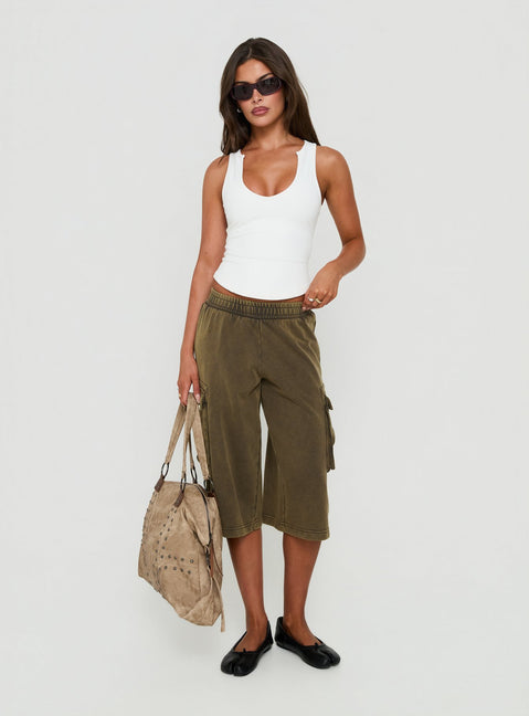 Harleah Wide Cargo Fleece Shorts Brown