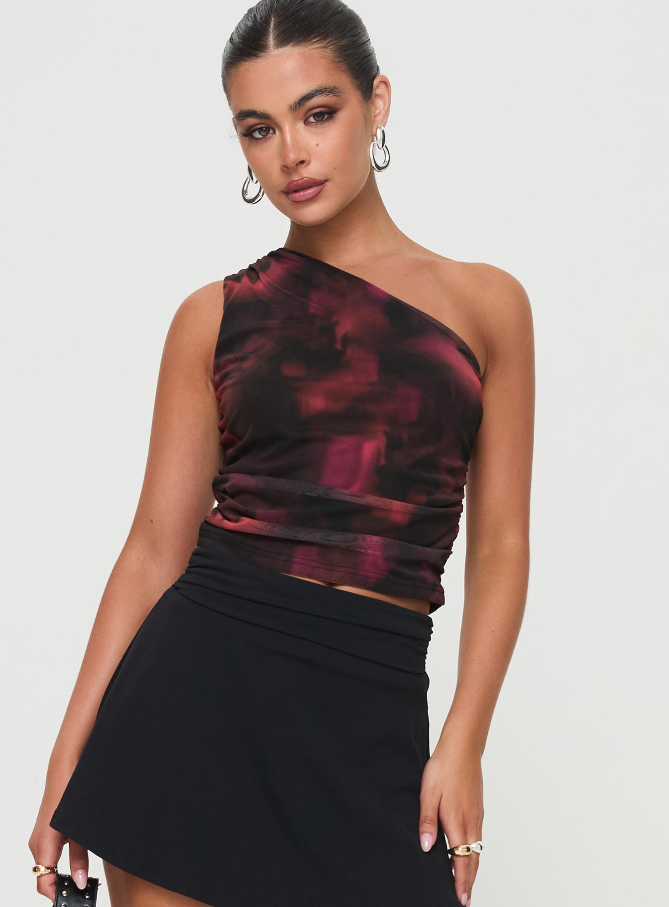 Annem one shoulder top black / red