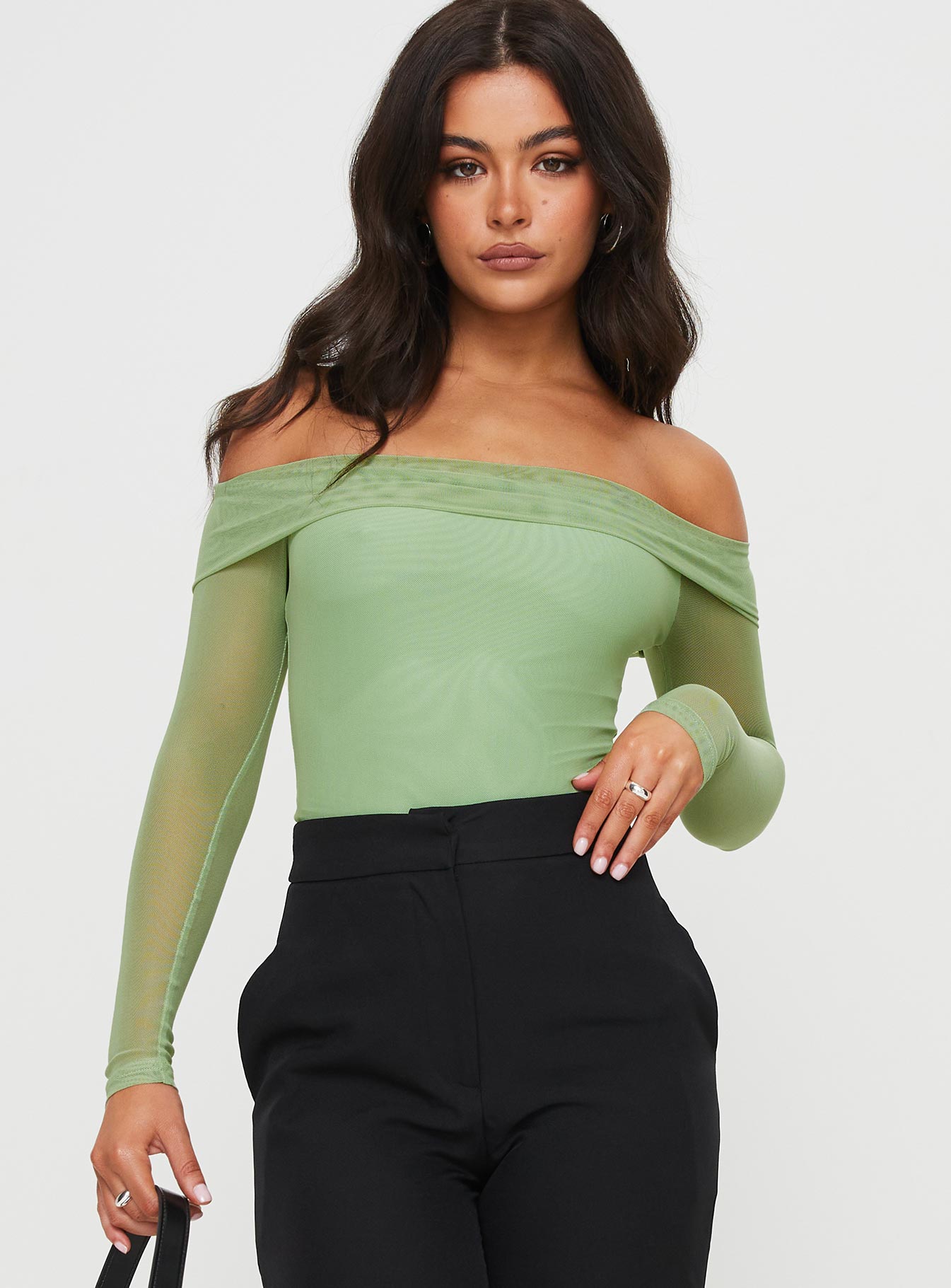 Doza off the shoulder bodysuit green