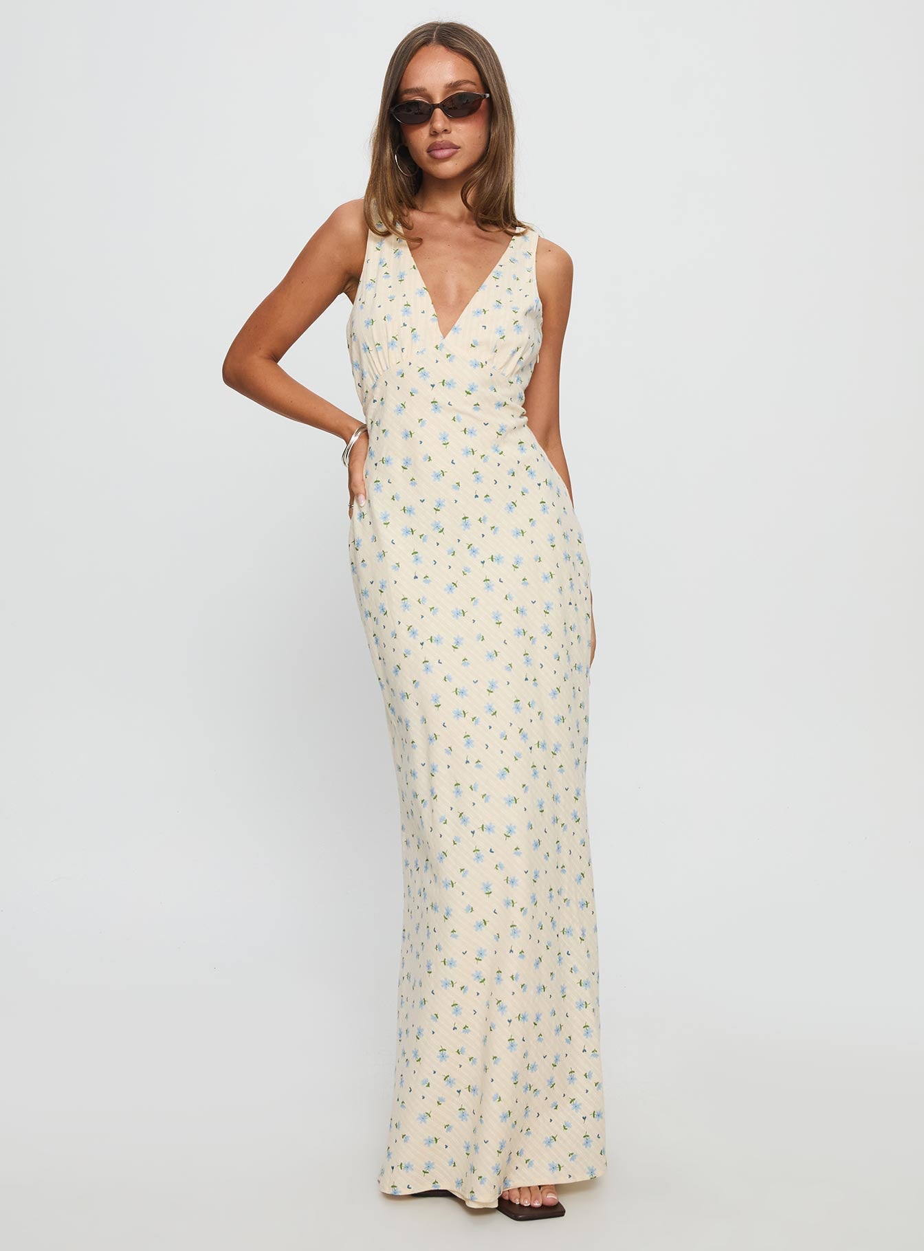 Manolia Textured Maxi Dress Cream Floral | Princess Polly