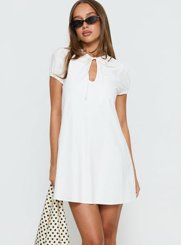 sachin and babi light blue dress What to Wear to a Fall Wedding main image 1
