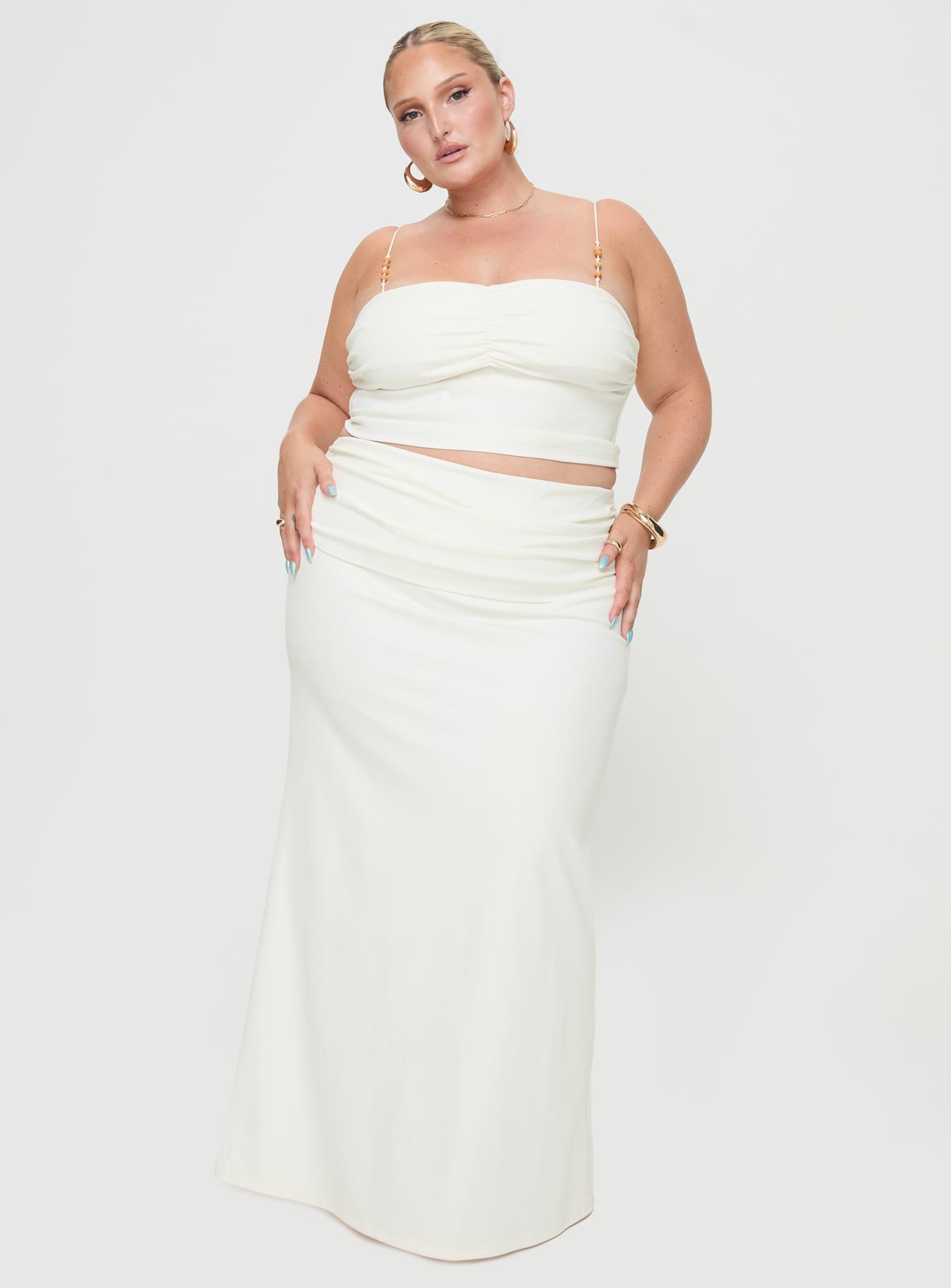 Cream two piece set Crop top,&nbsp;elasticated shoulder straps, pinched bust, beaded detail