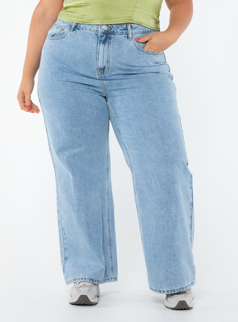 Denim Jeans Mid Wash Curve