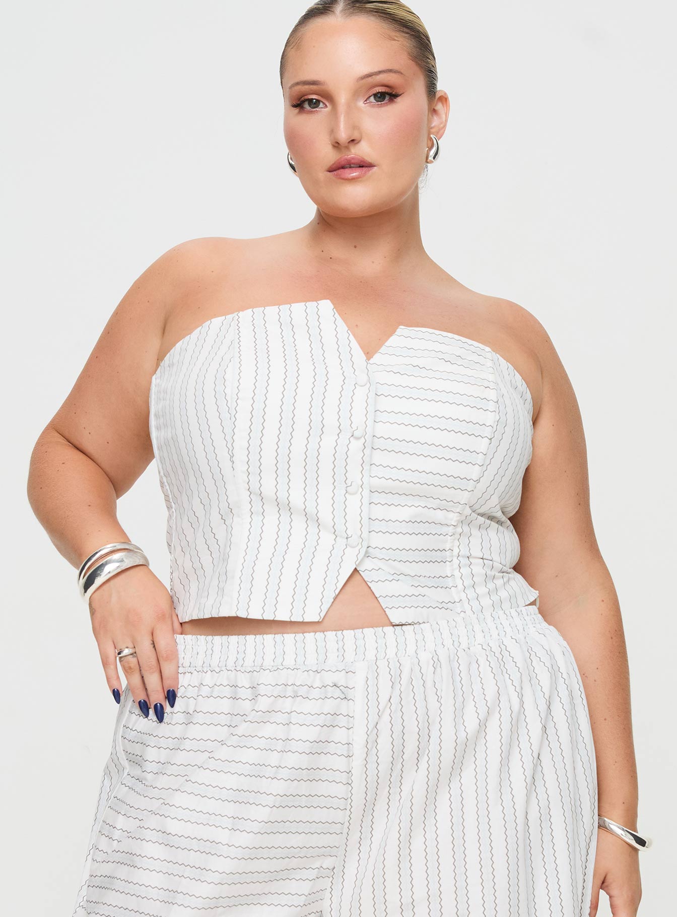 Freddle strapless top white stripe curve