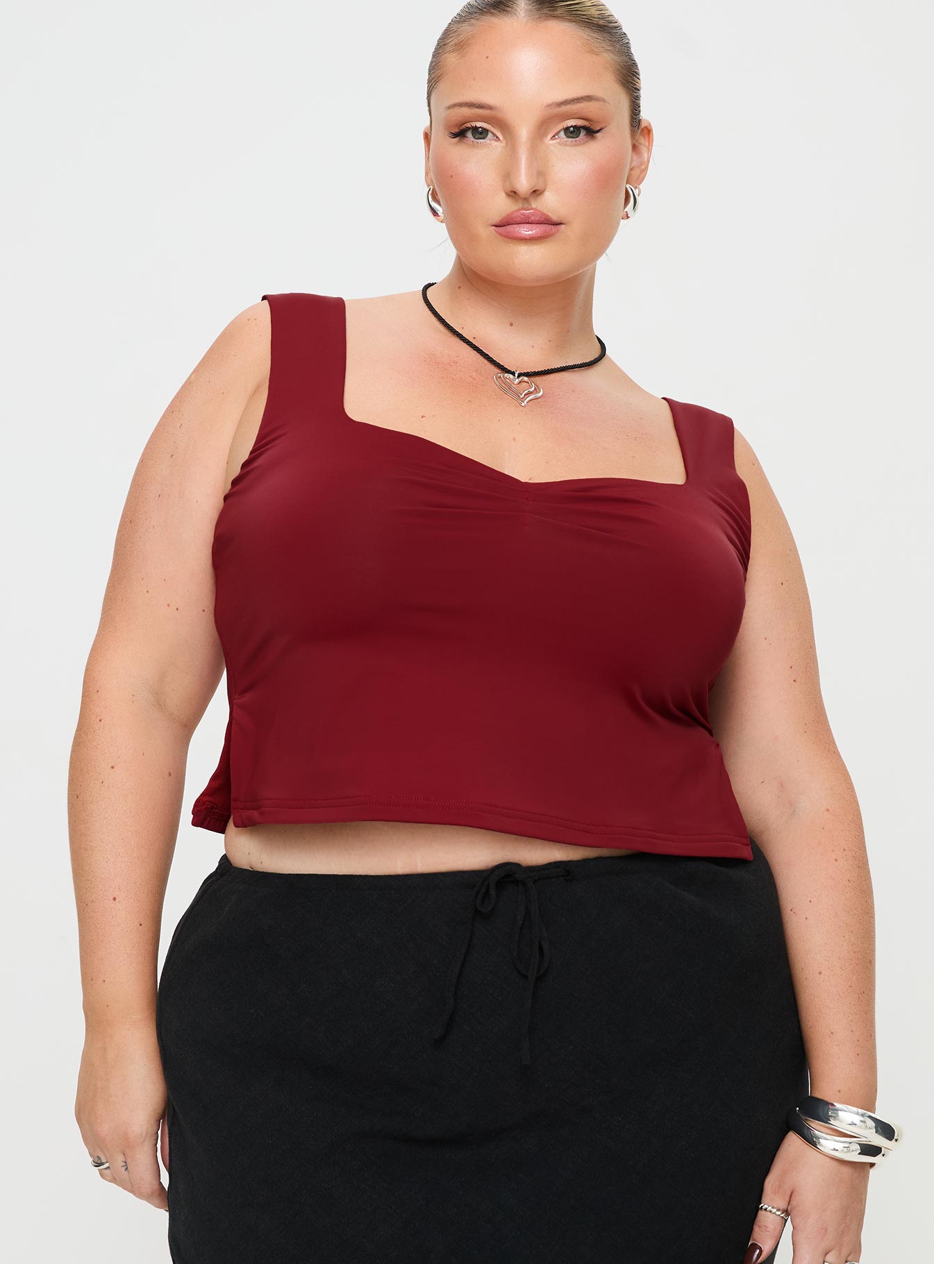 Rehna top burgundy curve