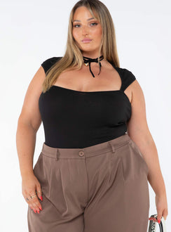 front view of model wearing Princess Polly Halia Bodysuit Black Curve Sleeveless Scoop Neck 