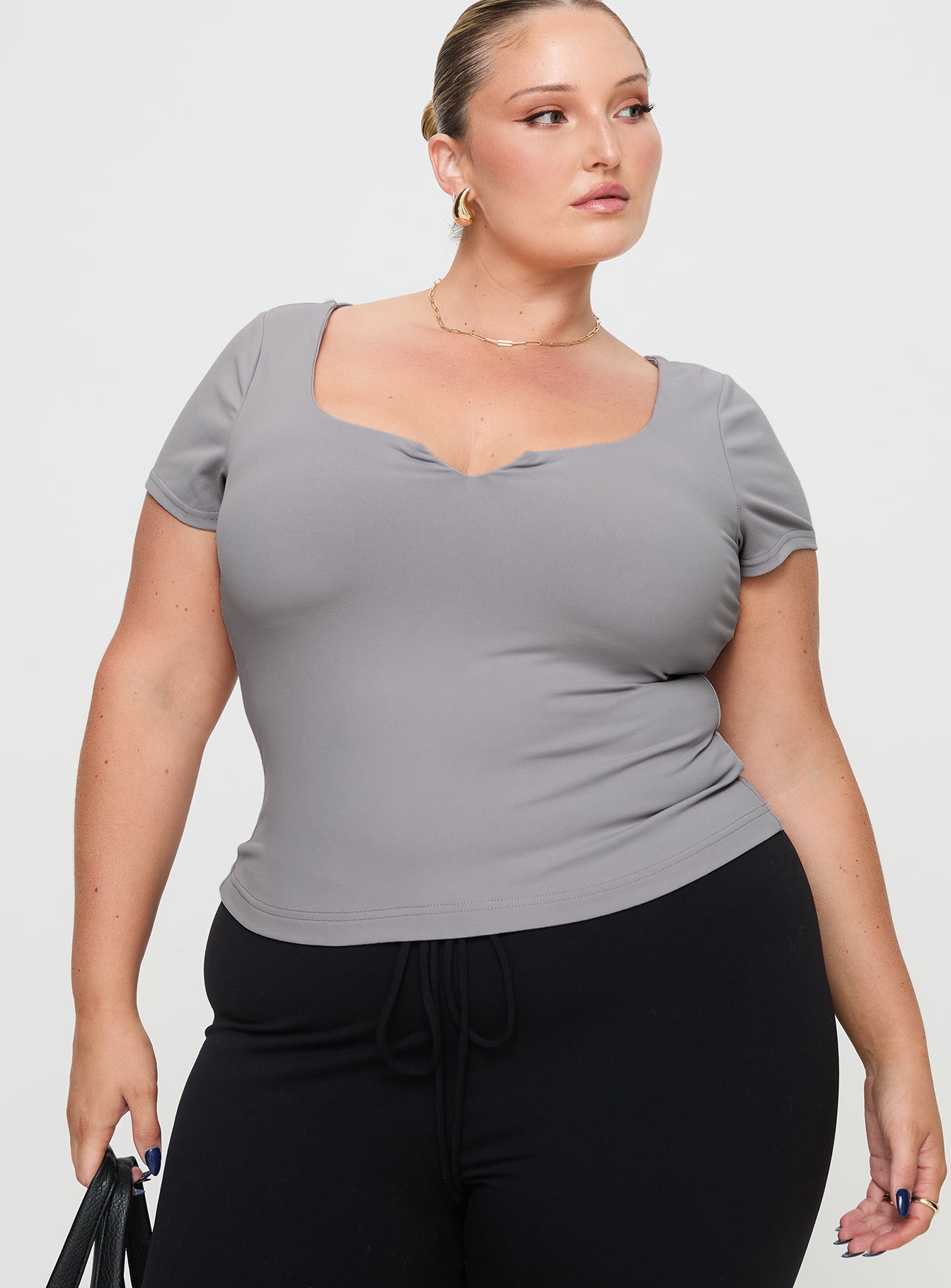 Serenie top grey curve